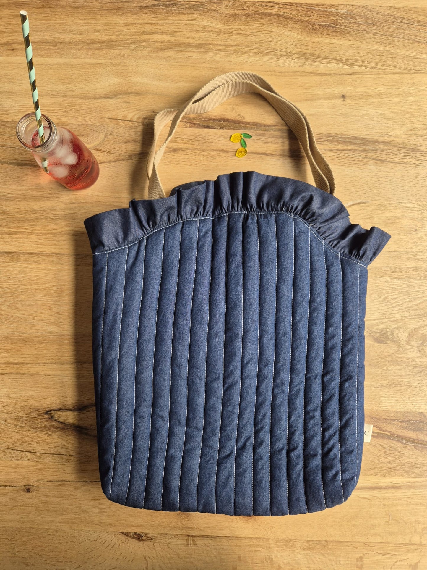 Marie -  The padded tote bag