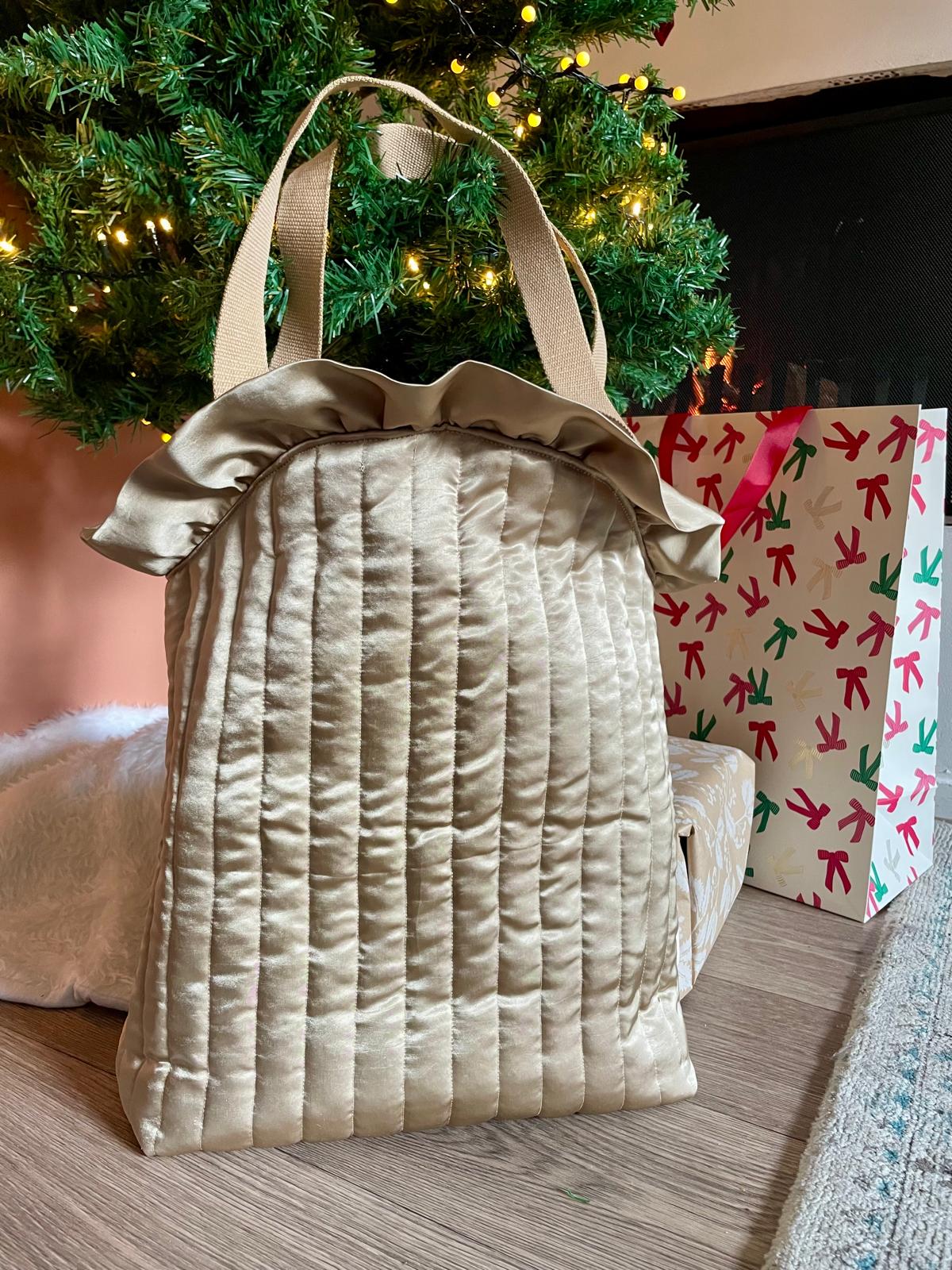 Marie -  The padded tote bag